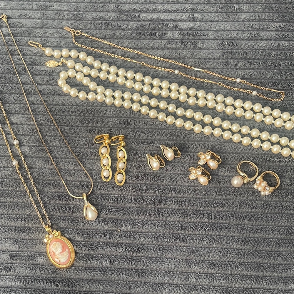 Avon Gold and Cream Necklace Collection